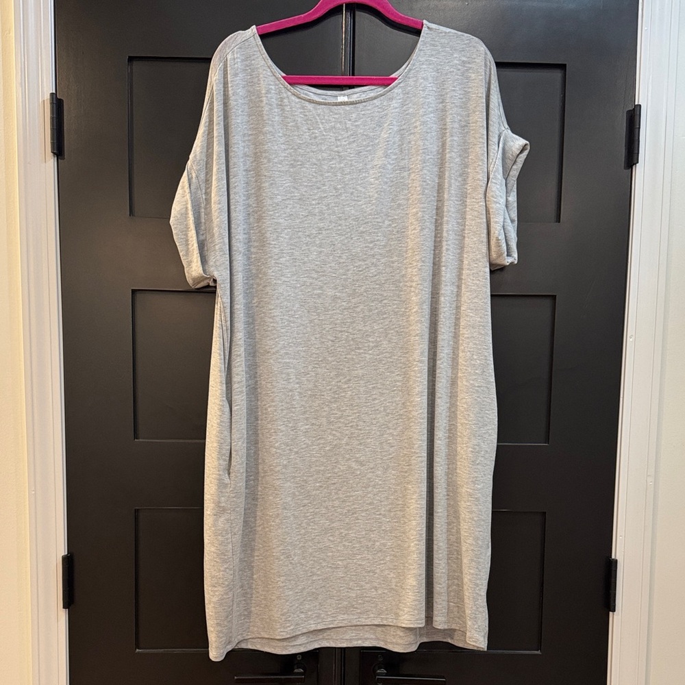 Zenana Outfitters Light Gray Midi T-Shirt Dress